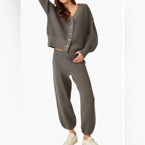 Hailee Cardi Set